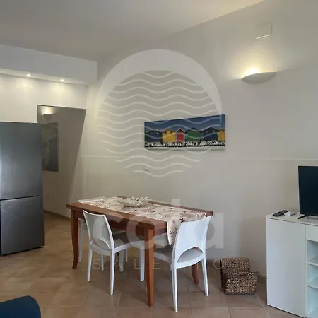 Malibu- A 50m By Cala Salento *