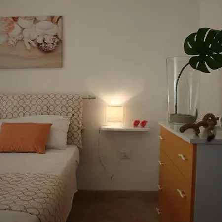 Malibu- A 50m By Cala Salento Holiday home