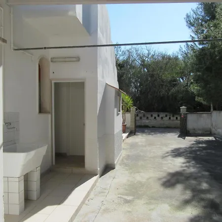 Malibu- A 50m By Cala Salento Holiday home Torre Lapillo