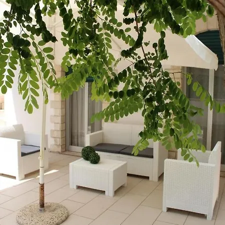 Holiday home Malibu- A 50m By Cala Salento